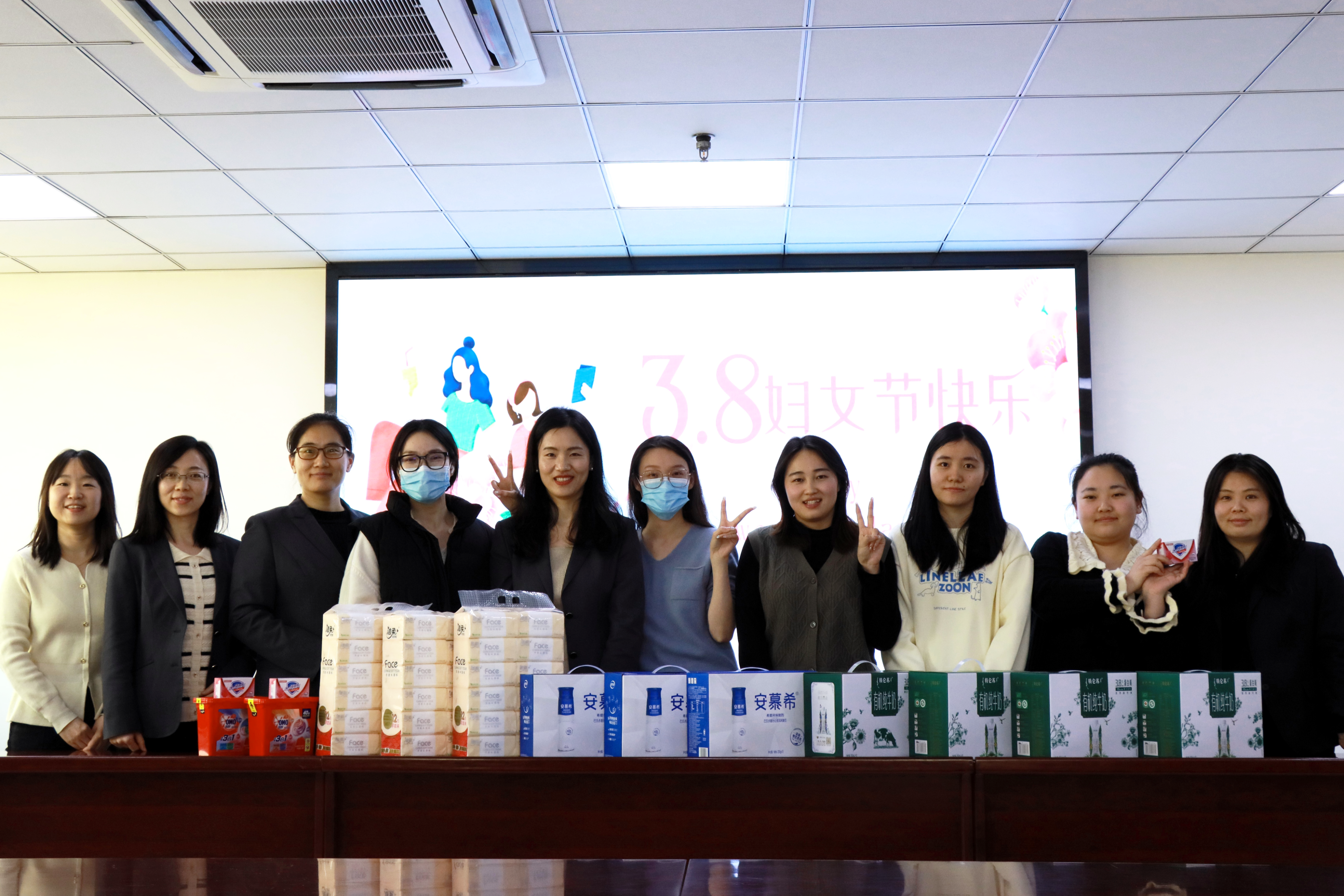 IMG_4587.png IMG_4587.png